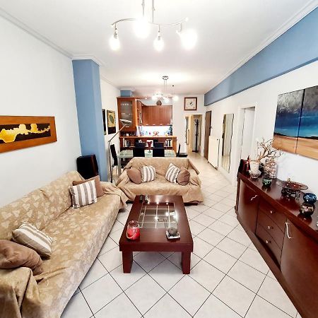 Large Terrace Apartment Near City Centre アテネ エクステリア 写真