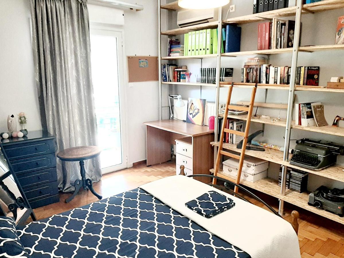 Large Terrace Apartment Near City Centre アテネ エクステリア 写真